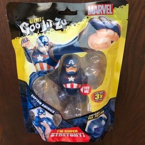 Heroes of Goo Jit Zu Marvel Captain America